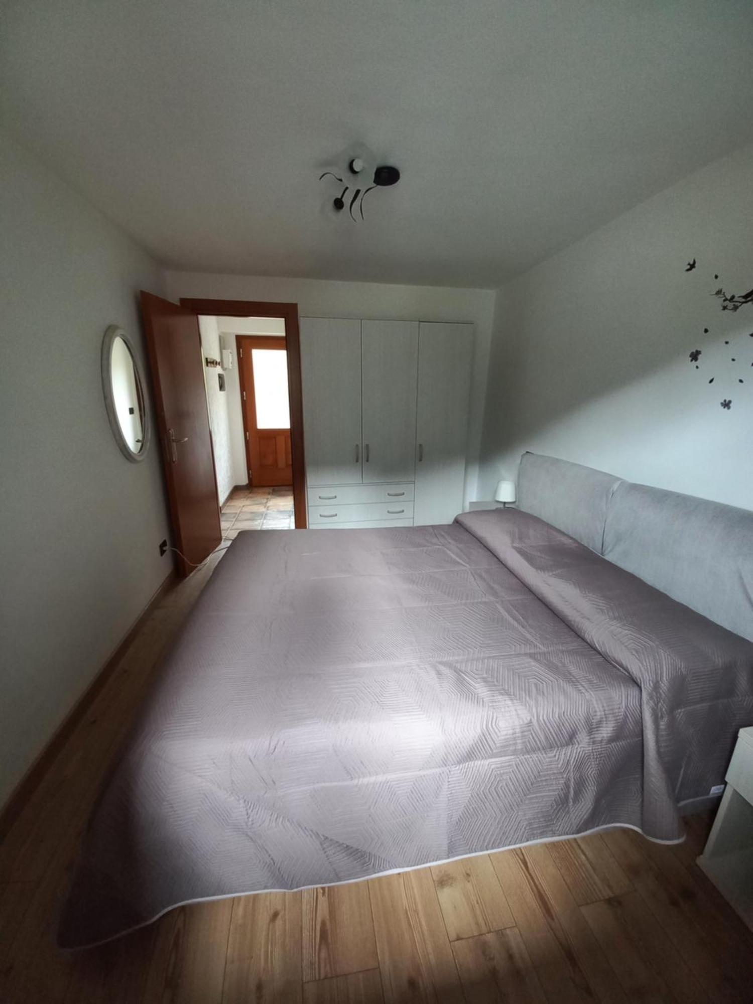 Apartamento Da Lauretta Challand-Saint-Anselme Exterior foto